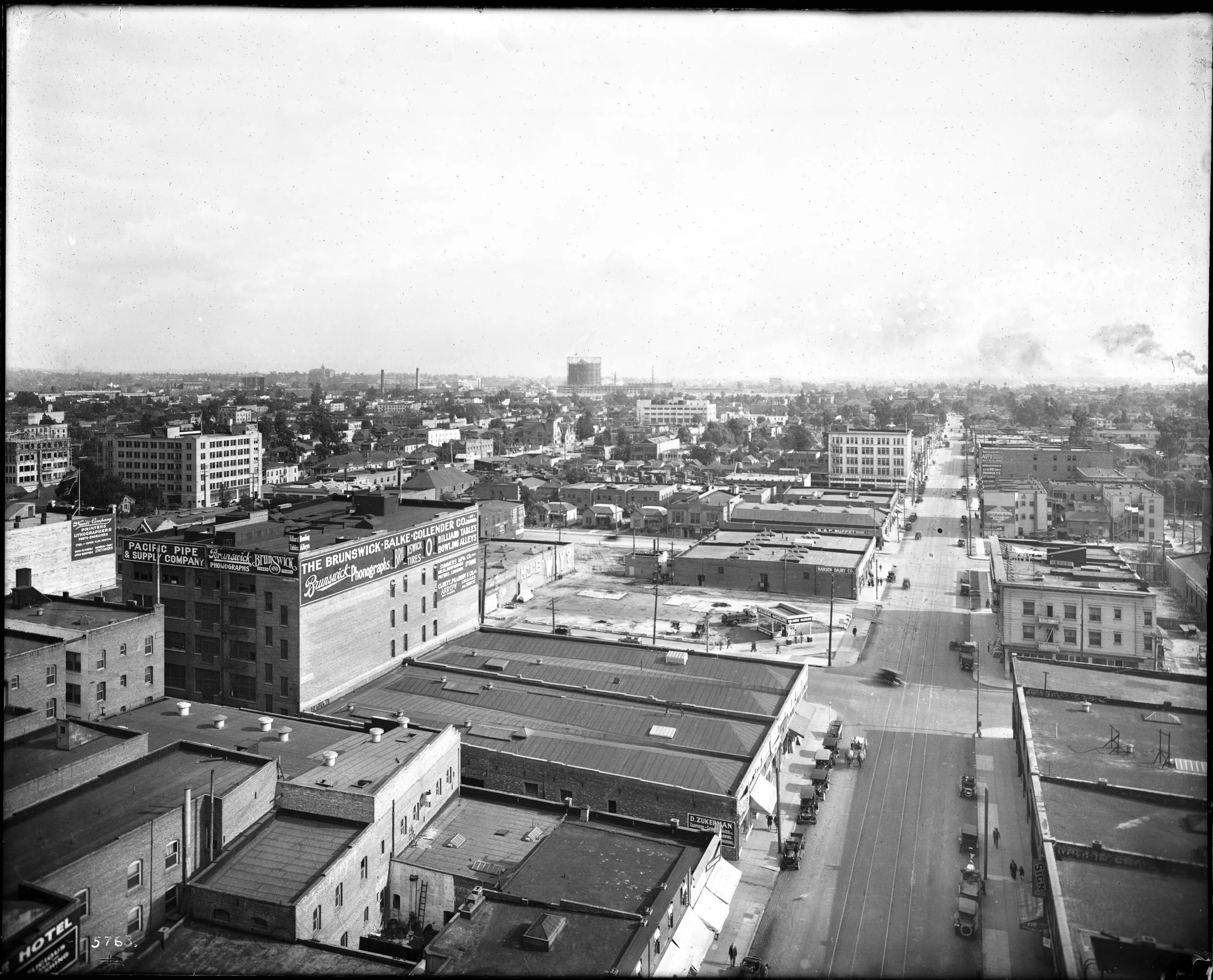 Apex Central 漏洞重創！趨勢科技緊急修補程式碼執行漏洞，PoC代碼已公開！ | DreamJ AI 自動生成封面